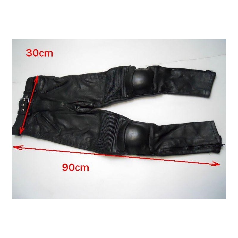 Pantalon Kayatsu piel color negro, talla equivalente 28 30.