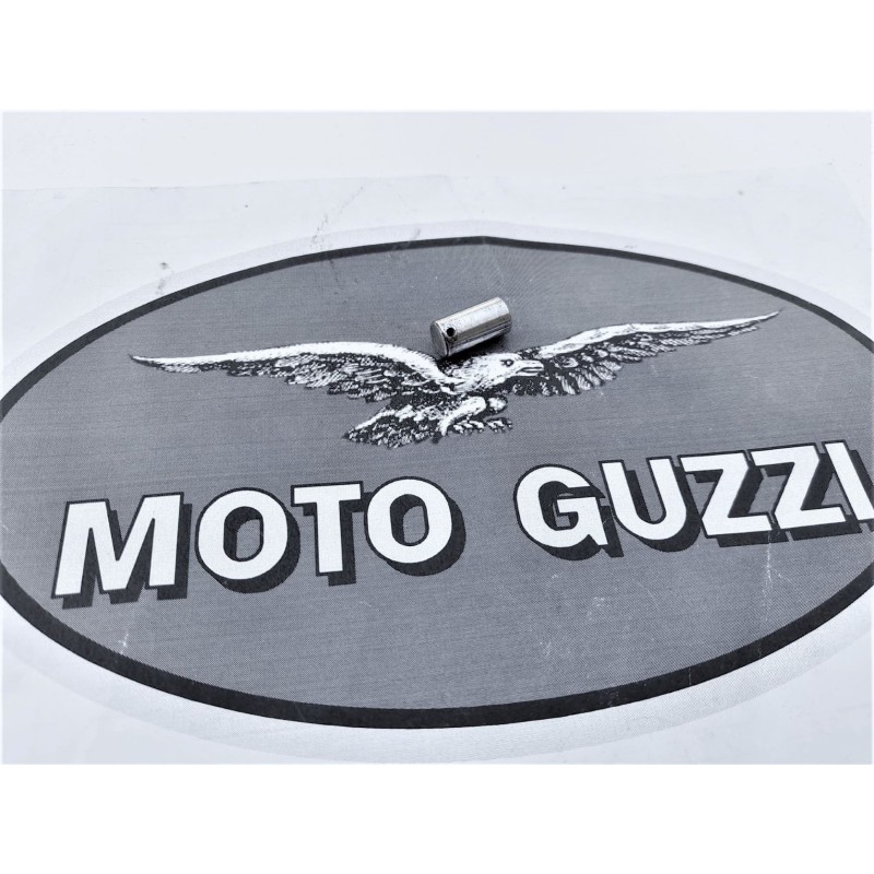 Bulon corto Gatillo selector cambio NUEVO Guzzi 98 Zigolo. (Ref./ 24166).