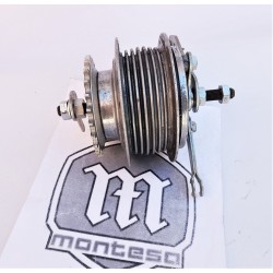 Buje trasero NUEVO Montesa ciclomotor 49cc. (tambor Ø 95mm).